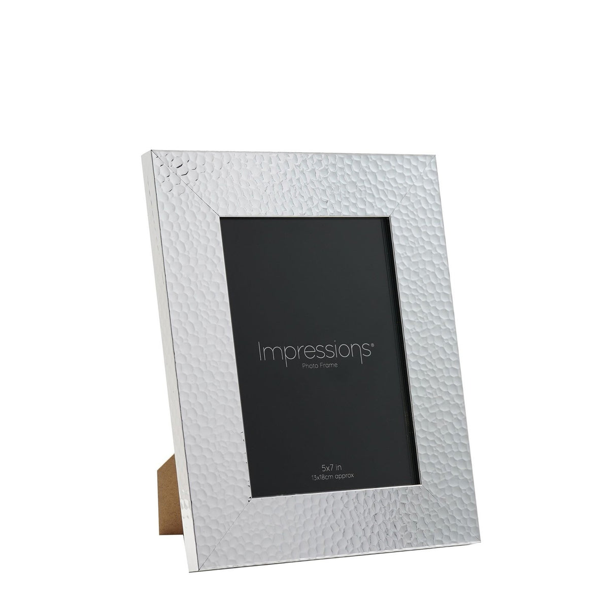 FW77557