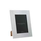 FW77557