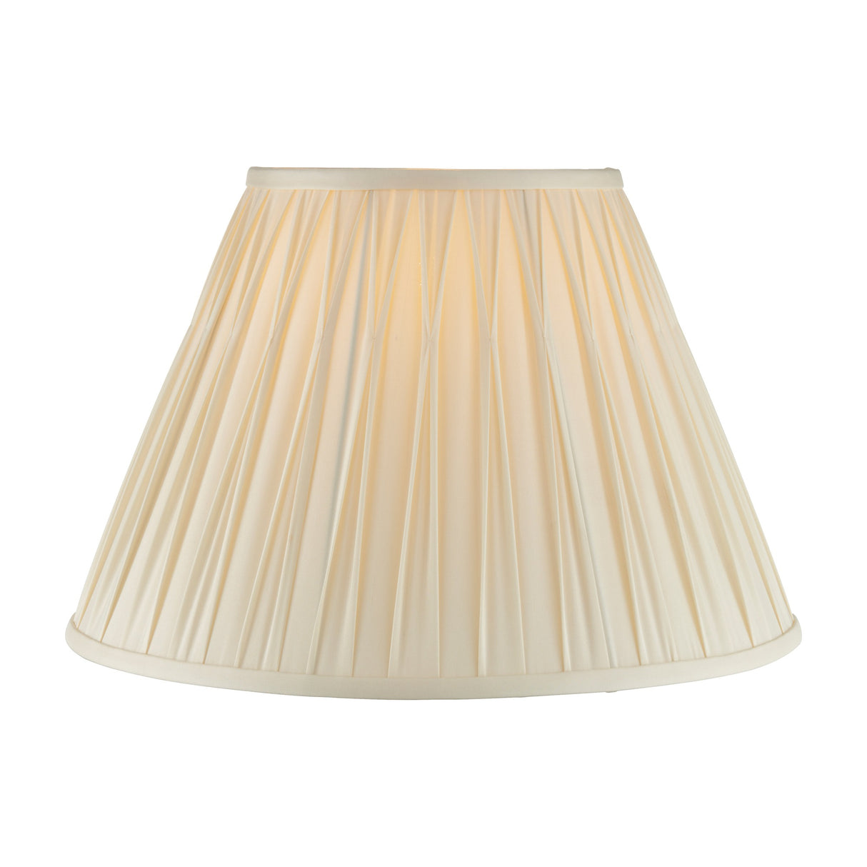 Chatsworth Pinch Fabric Lamp Shade – Ivory