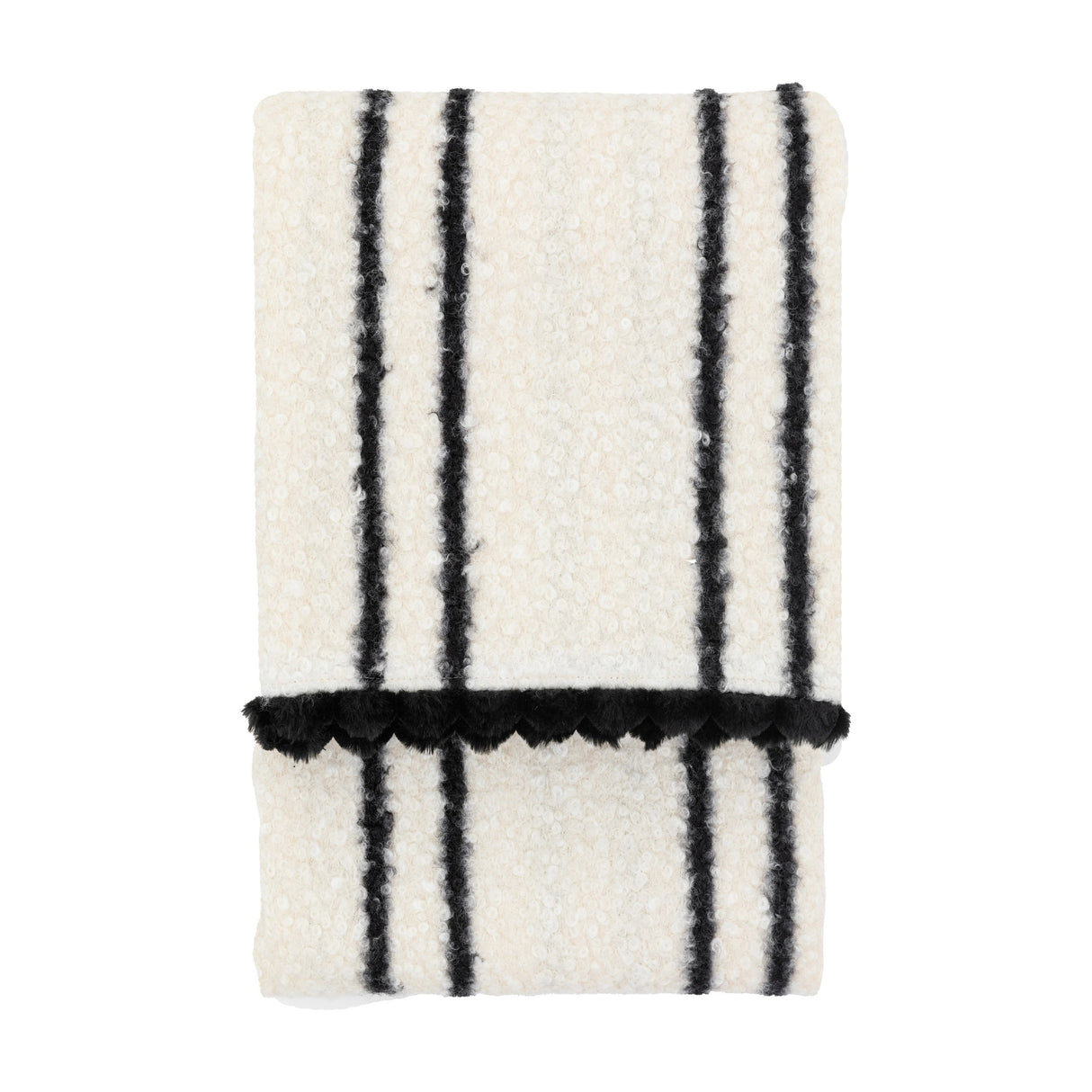 Ophelia Scalloped Bouclé Throw – Cream