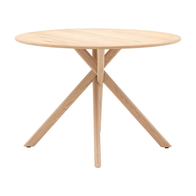 Korsa Round Dining Table – Natural Oak