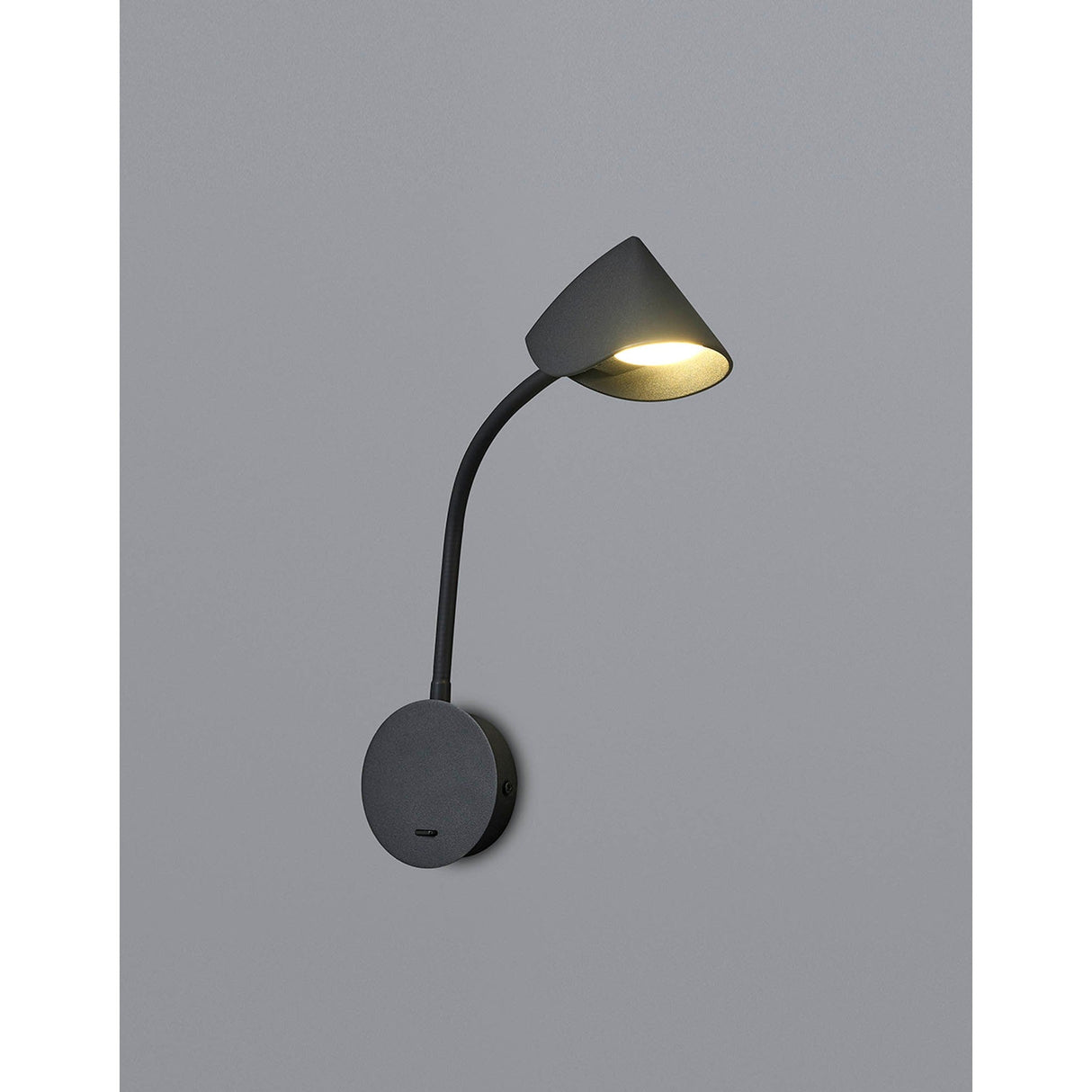 Goa LED Wall Light With Switch 7W 3000K - Black