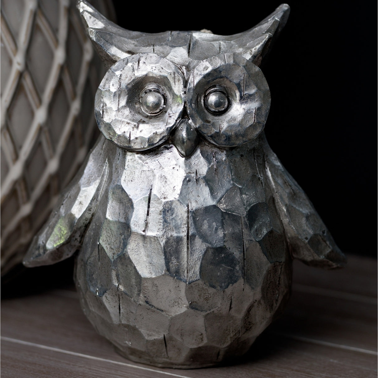Large Silver Ceramic Owl Sculpture – Silver