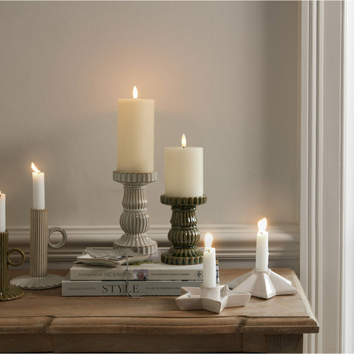 Ceramic Snowflake Candle Holder on Wood Base – White