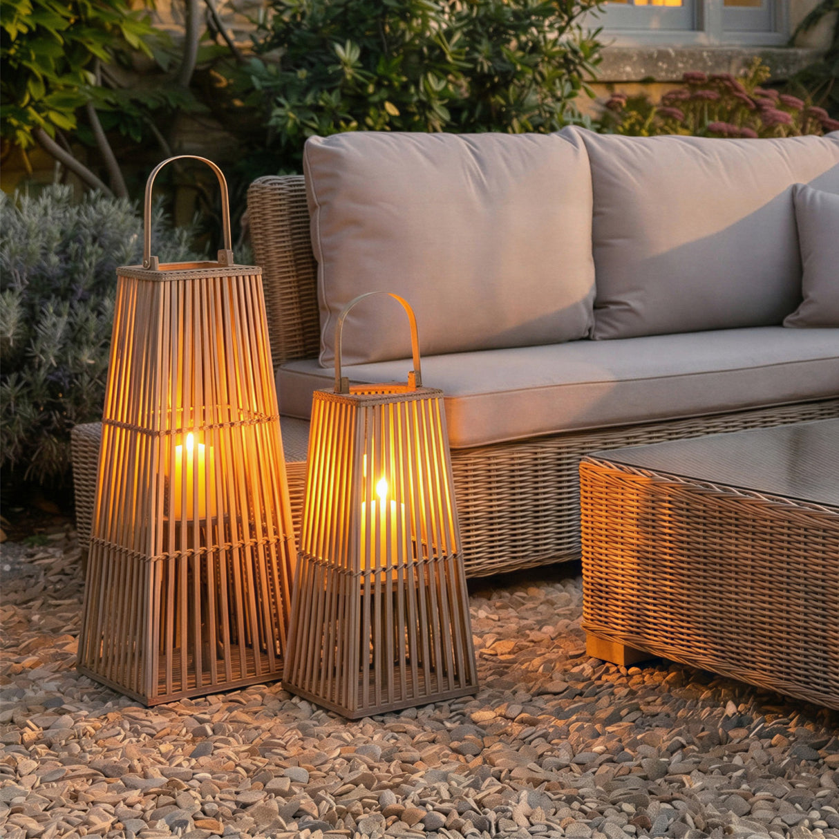 Medium Wicker Lantern with Glass Holder – Brown