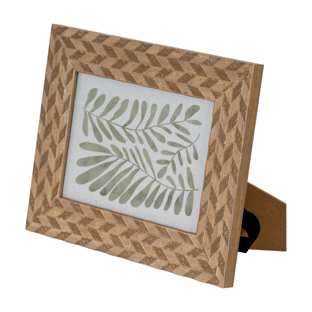 Hill Interiors wooden 5x7 photo frame in brown with chevron-patterned grain surround, back strut, displaying a green fern print on a white background.