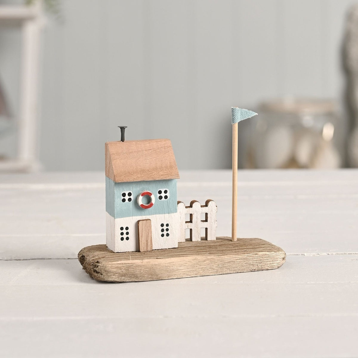 Driftwood House Ornament with Flag 11.9cm - Natural & Blue