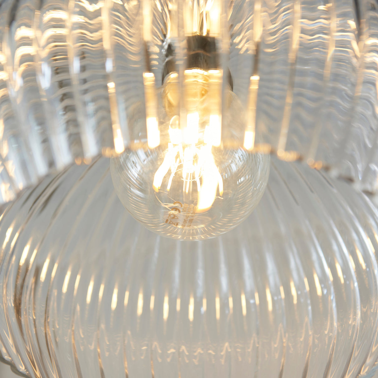 Quenford Ribbed Medium Pendant - Clear Bright Nickel