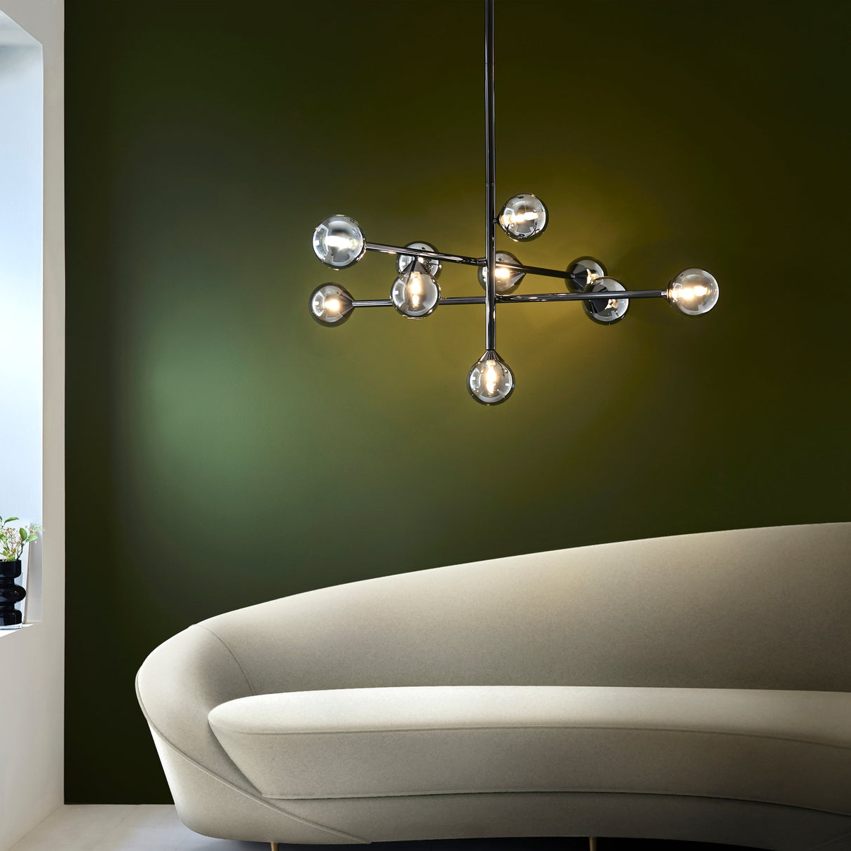 Brammoor 10 Light Pendant - Matt Black Smokey