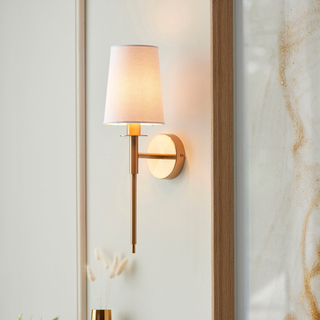 Elverton Vintage Wall Light - Brass White