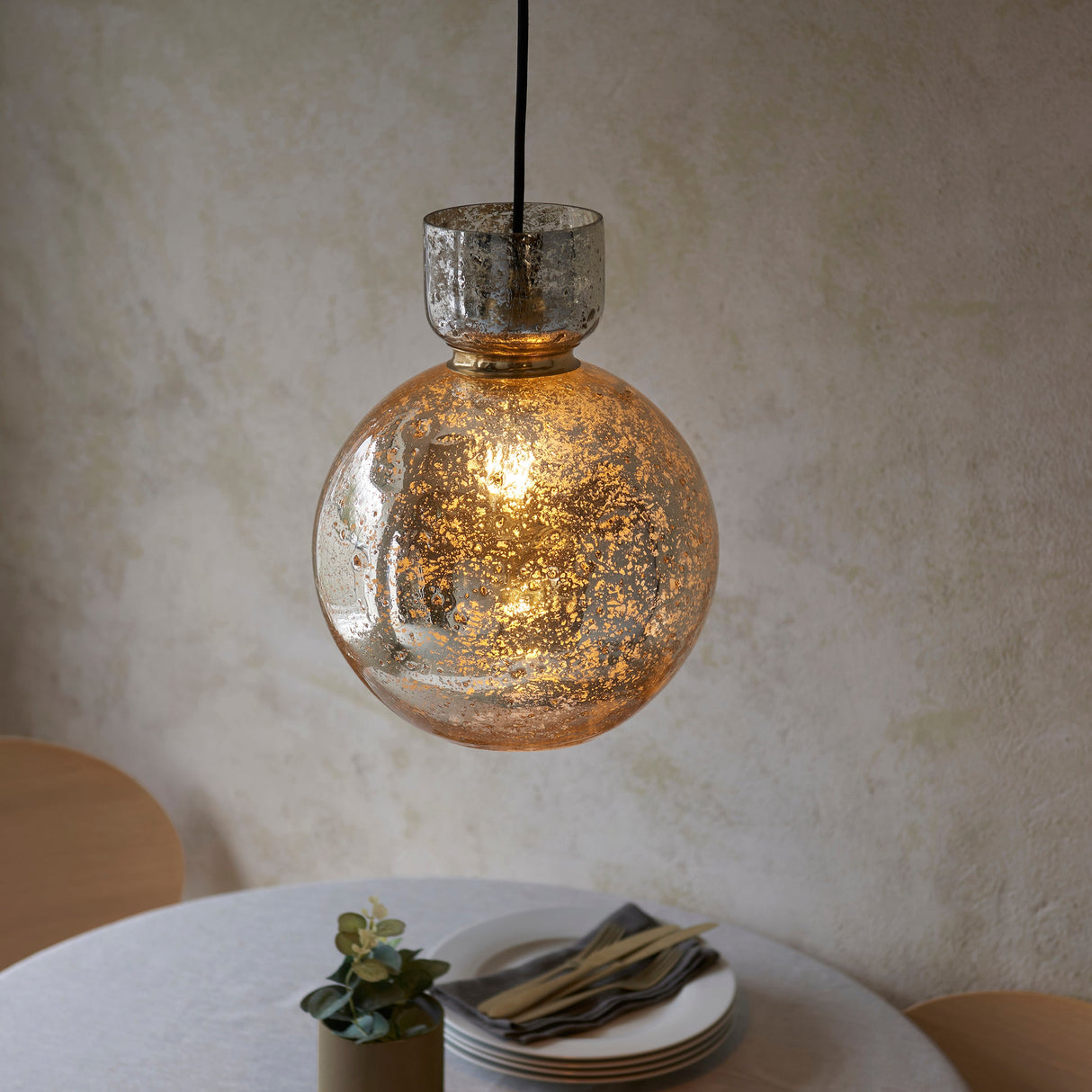 Yarnwell Mercury Pendant - Natural