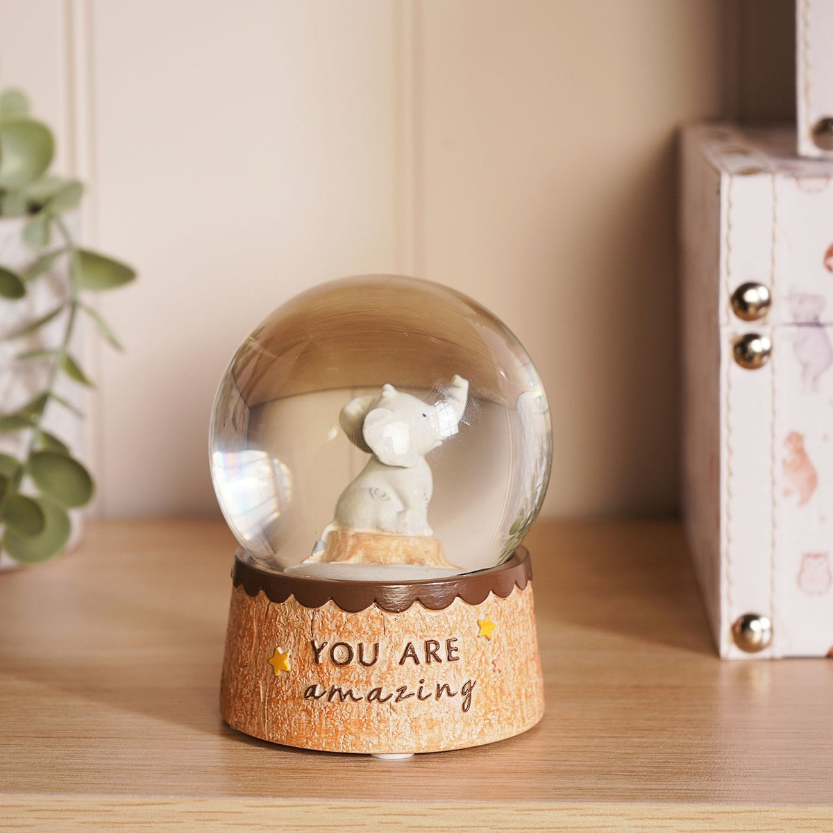 Elephant Resin Snow Globe with Star Glitter - Brown & Clear