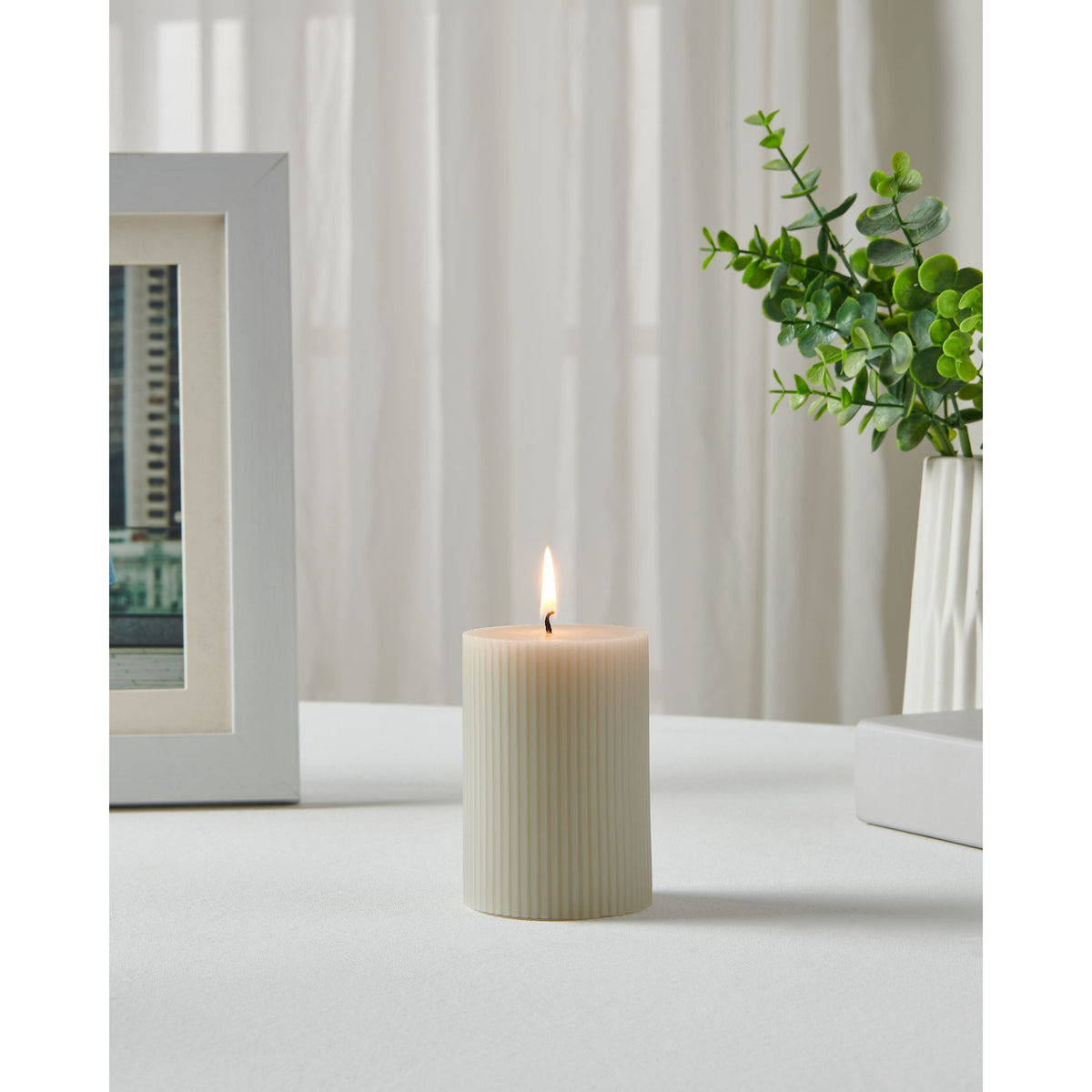 Manambia Candle - Cream