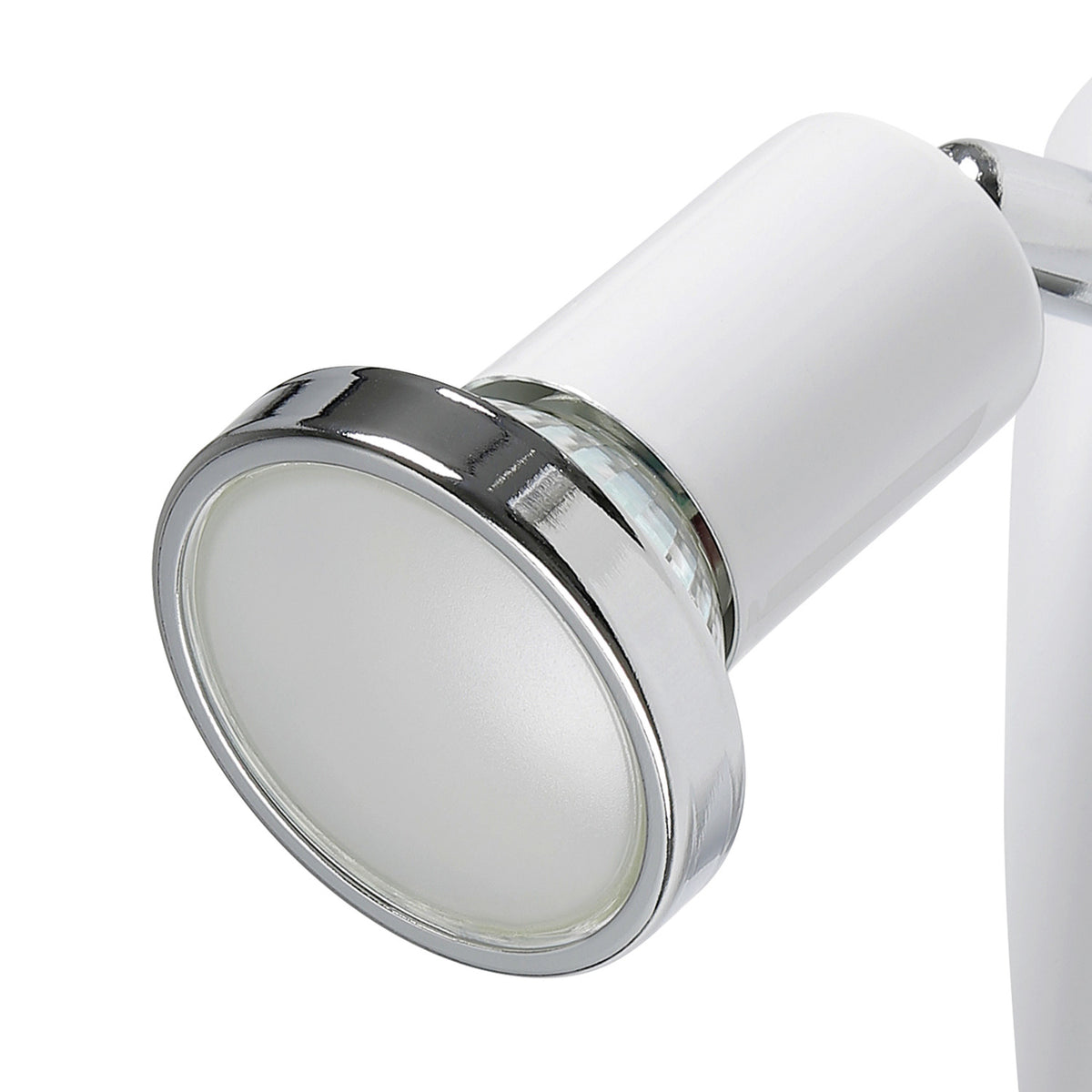 Close-up of the Mini 4 plug-in spotlight's white cylindrical head with polished chrome ring and GU10 bulb, mounted on a white arm against a plain background.