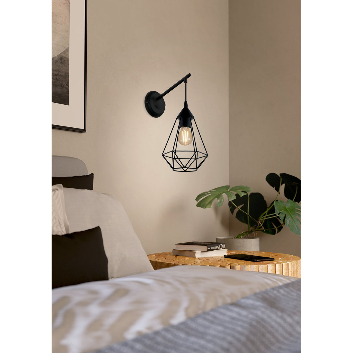 Nilbine Wall Light - Black