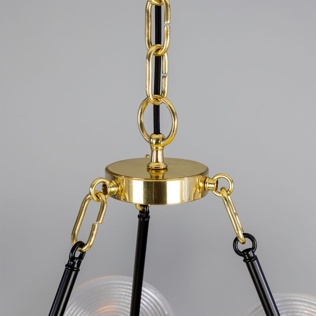 Portland Dish 9 Light Ribbed Glass Chandelier - Polished Brass