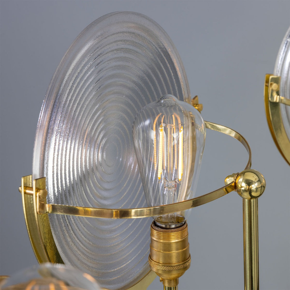 Portland Dish 9 Light Ribbed Glass Chandelier - Polished Brass