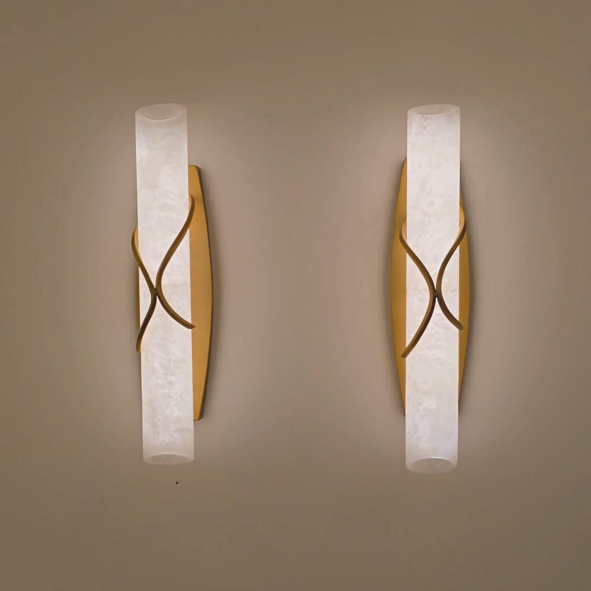 Valora LED Alabaster Wall Light - Brushed Brass