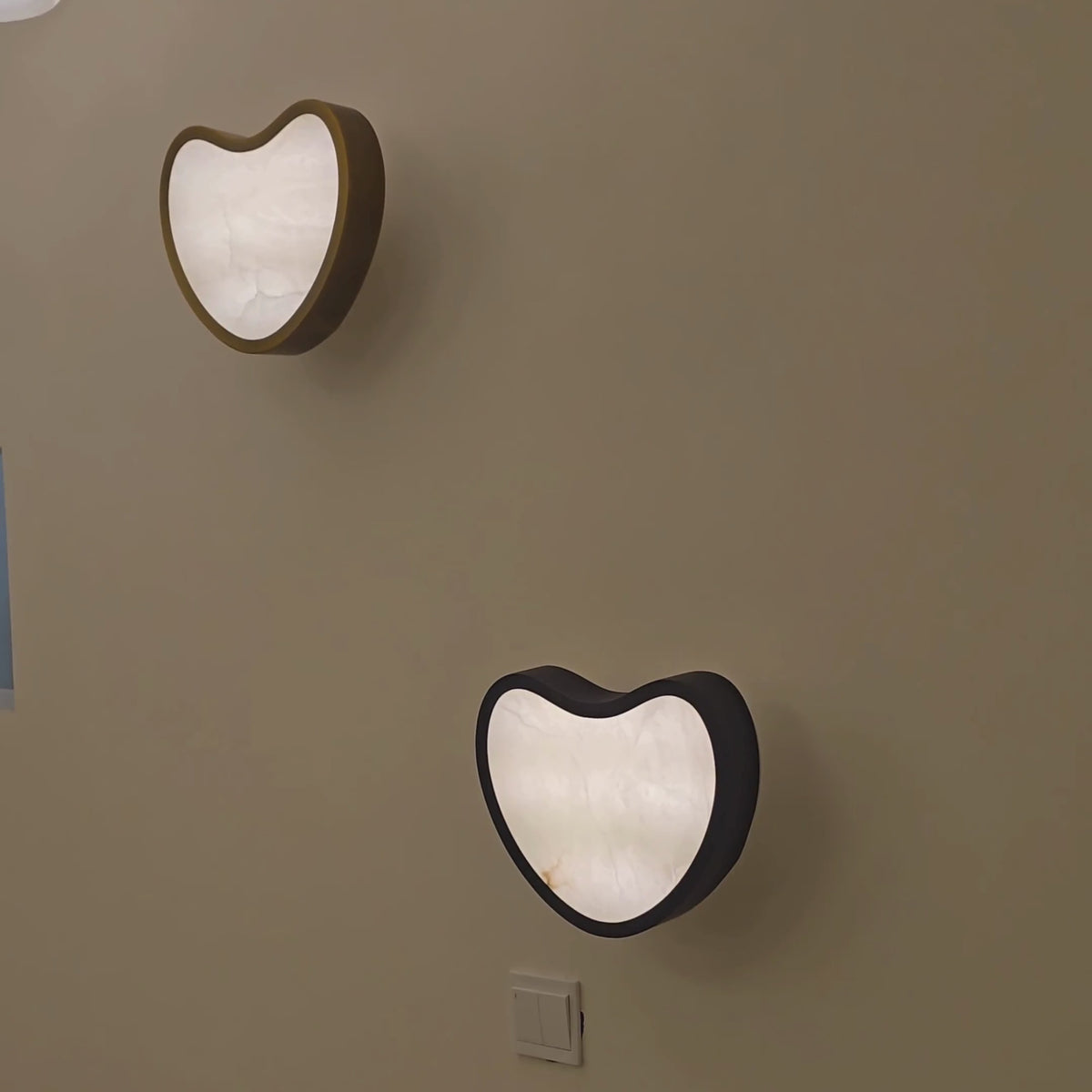 Marea LED Alabaster Wall Light - Brushed Brass