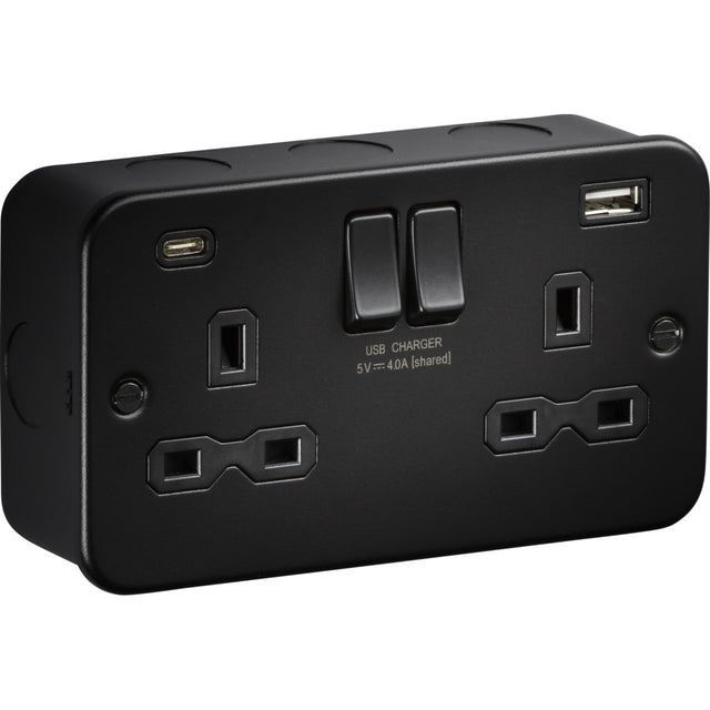 13A Double Socket with USB-A & USB-C - Metalclad Textured Black