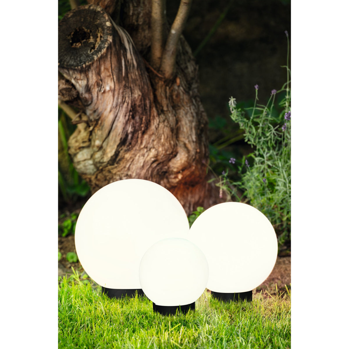 Puglia Solar Ball Spike Lights - Set of 3