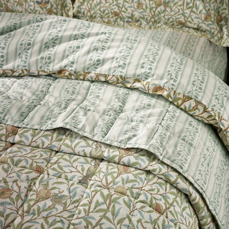 Bird & Pomegranate Percale Cotton Bedspread - Sage