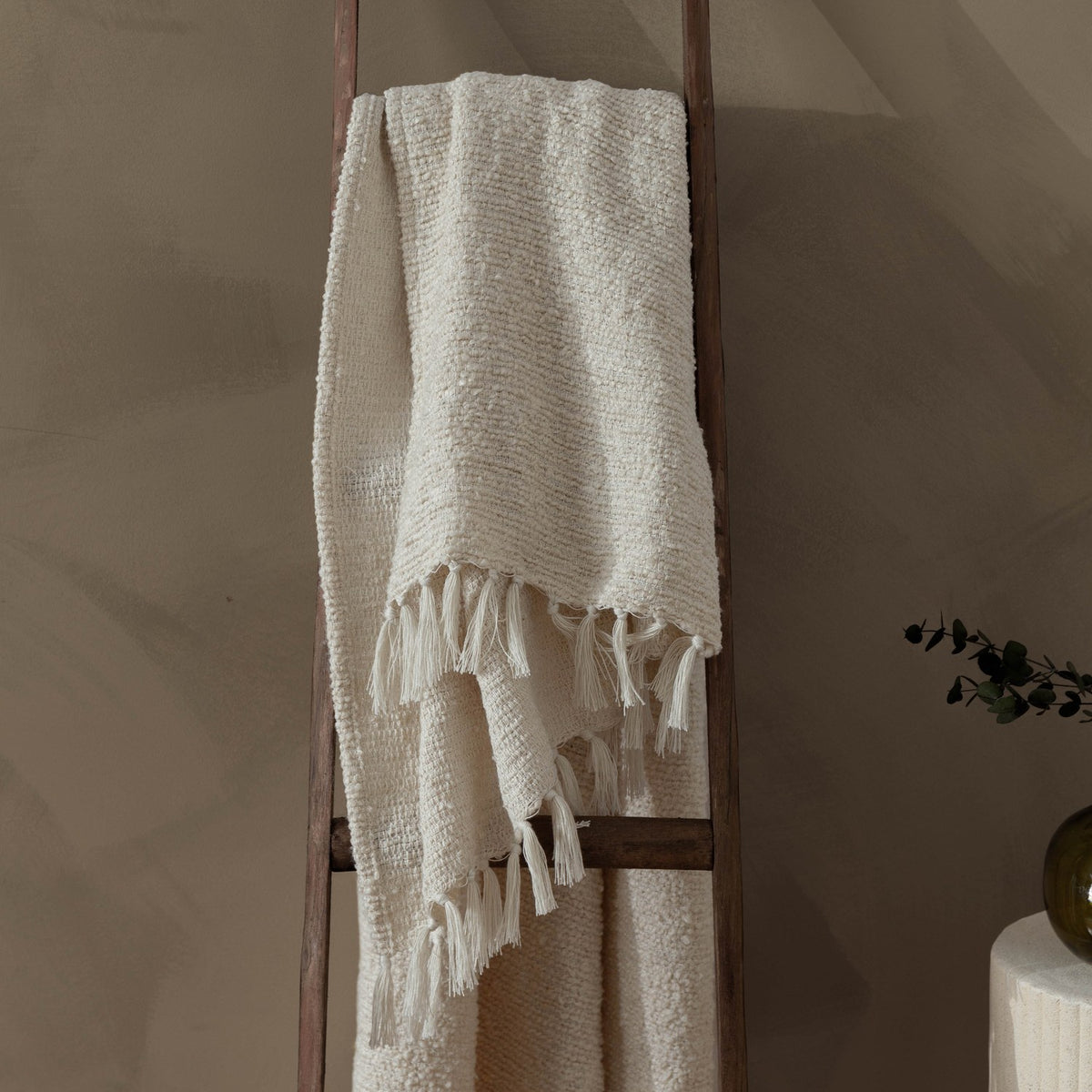 Candar Plain Polycotton Throw - Ecru