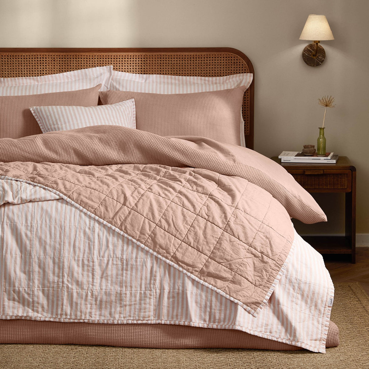 Hebden Percale Cotton Bedspread - Blush / Cotta
