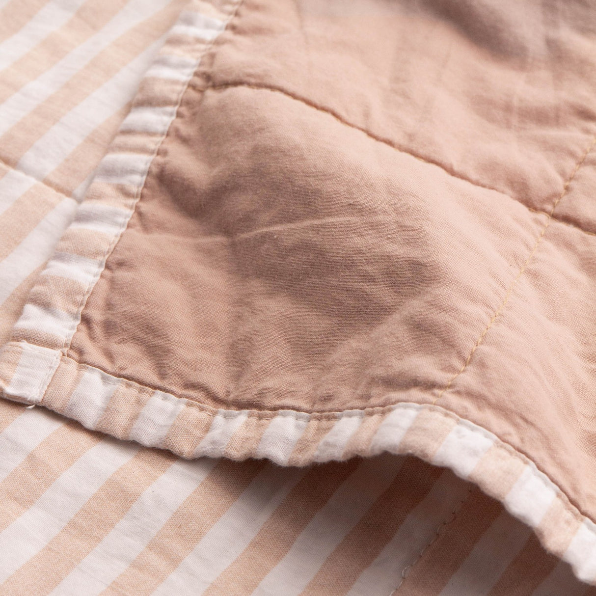 Hebden Percale Cotton Bedspread - Blush / Cotta