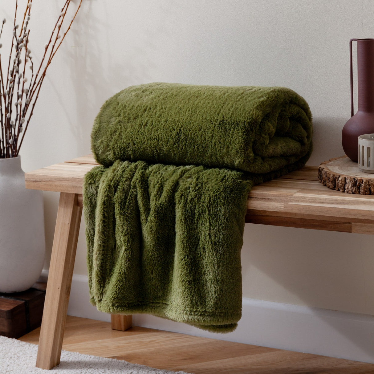 Kallu Reversible Faux Fur Throw - Olive
