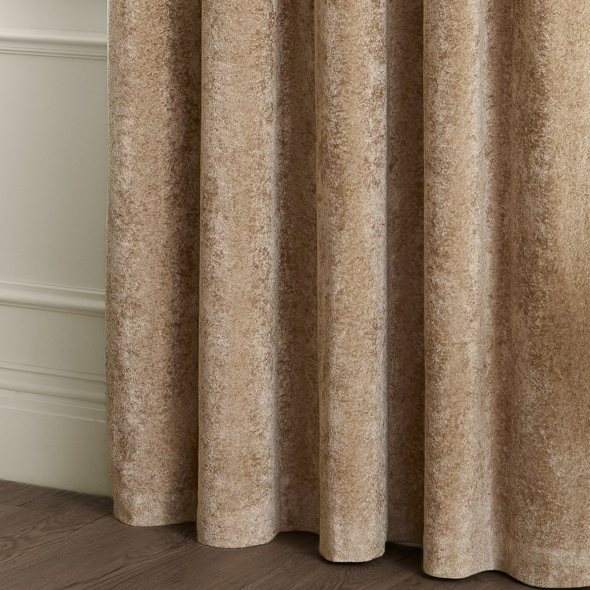 Lustre Velvet Plain Fully Lined Eyelet Curtains - Champagne