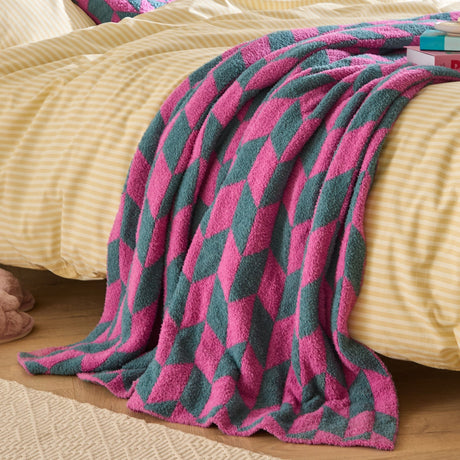 Olsen Geometric Polyester Throw - Retro Pink