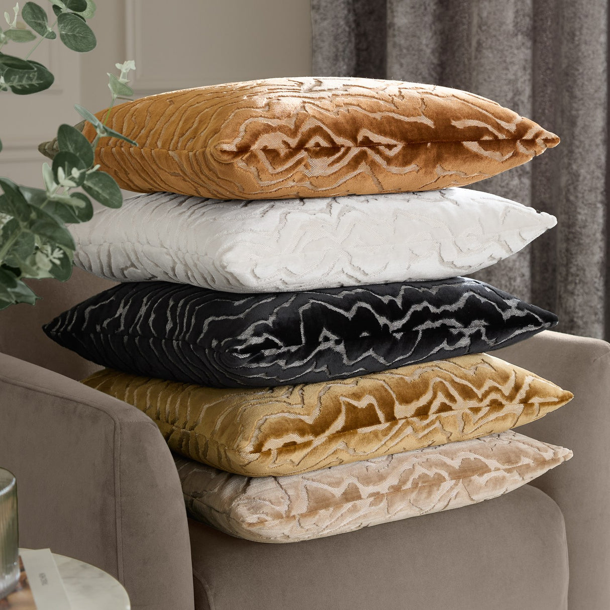 Tierra Abstract Velvet Cushion - Jet