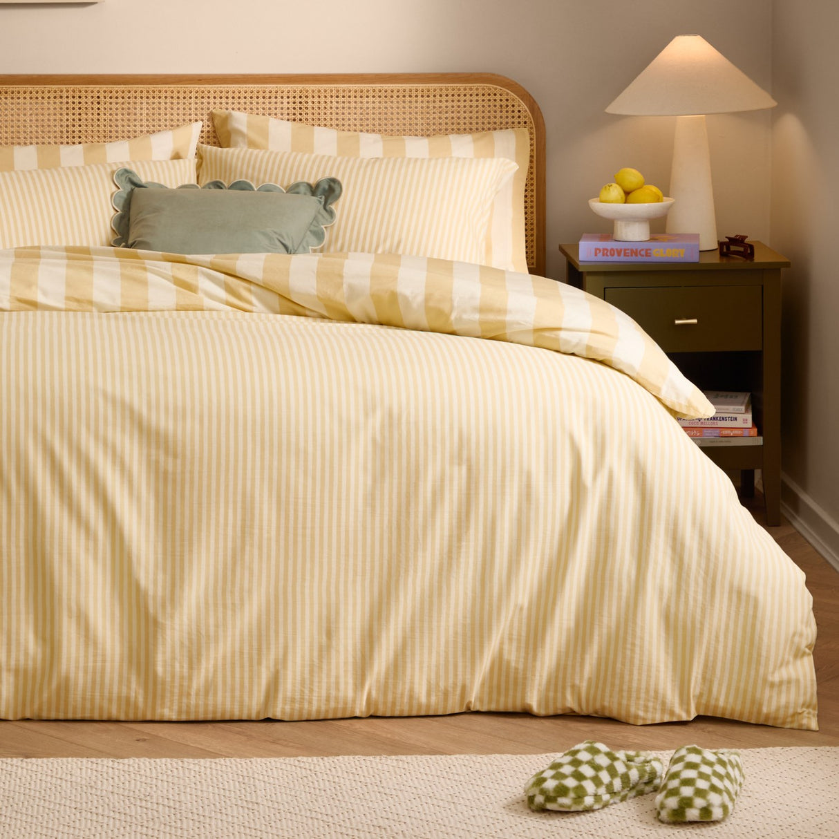 The Ultimate Stripe Reversible Duvet Cover Set - Custard Cream