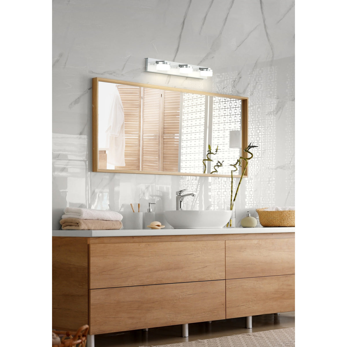 Romendo 1 LED Bathroom Wall Light - Chrome