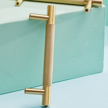 Samford Medium Knurled Pull Handle - 13cm - Satin Brass
