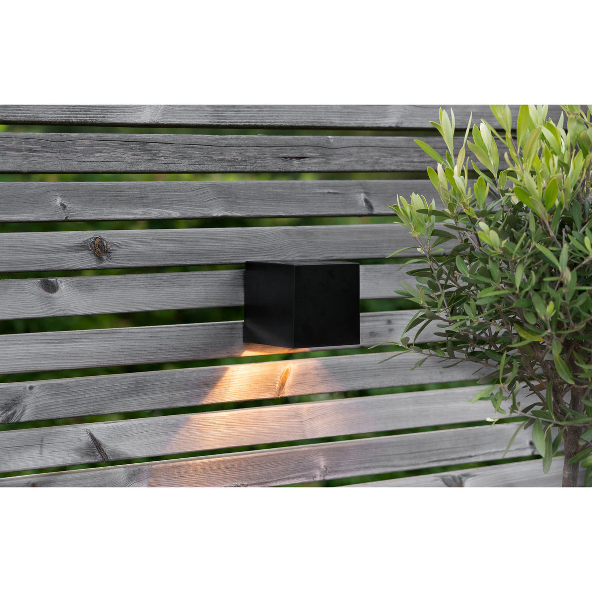 Solar Wall Light - Black