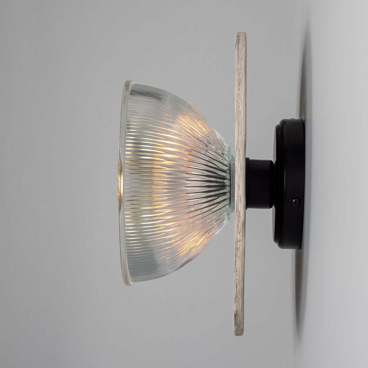 Soraya Ceramic Ribbed Glass Wall Light - Marbled