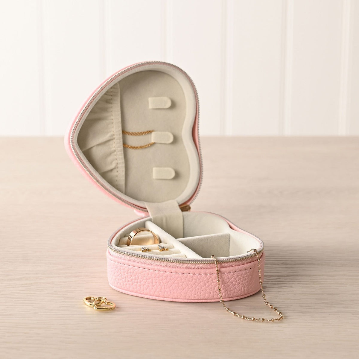 Heart Plastic Jewellery Box with Ring Roll - Pink & Cream