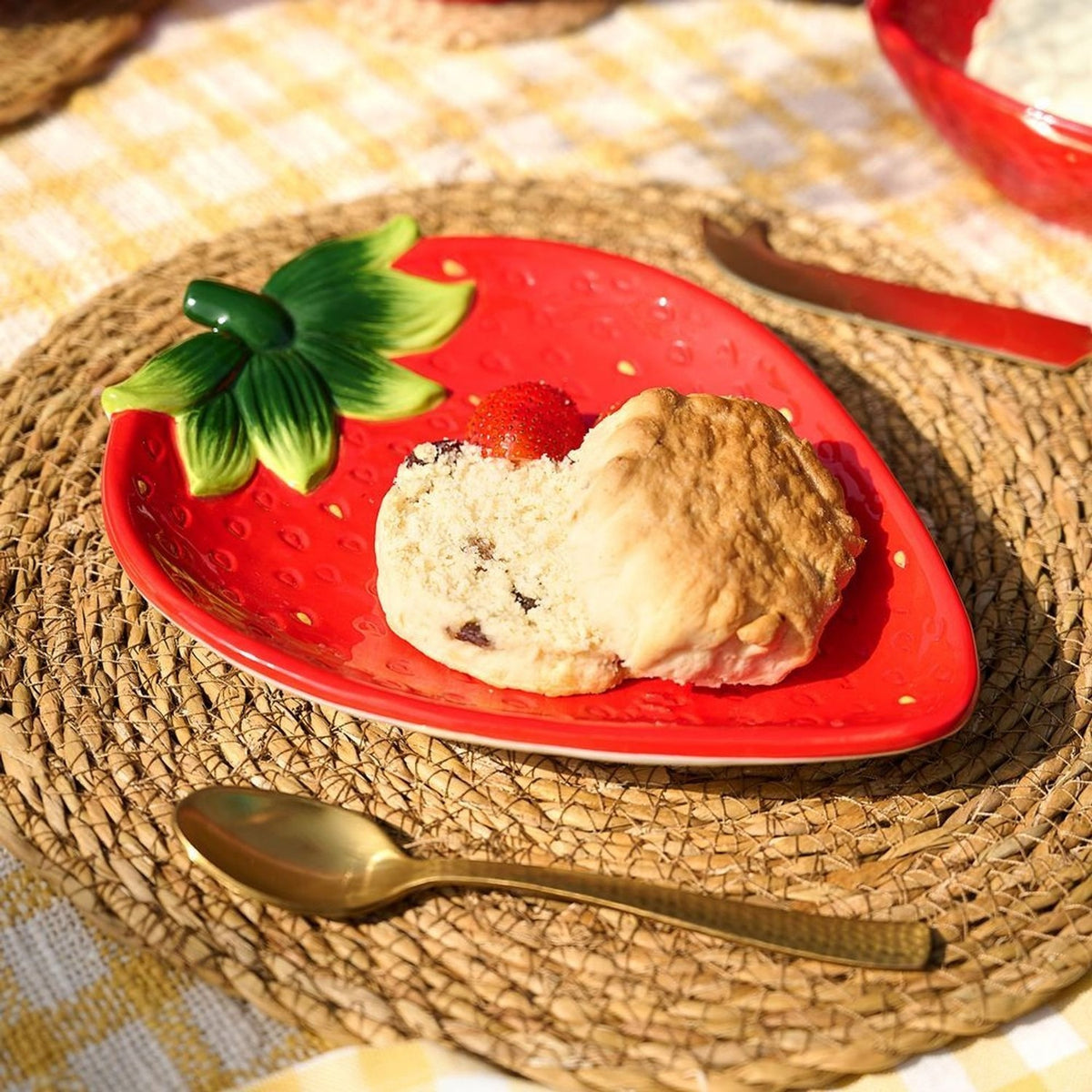Strawberry Stoneware Plate with Raised Green Leaves - Red