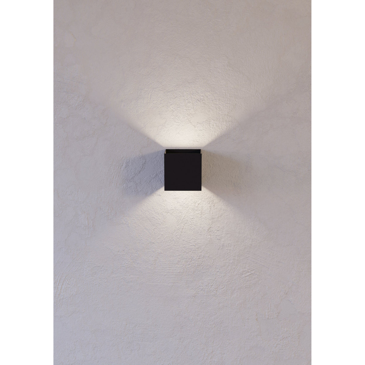 Valmontone LED Wall Light - Black