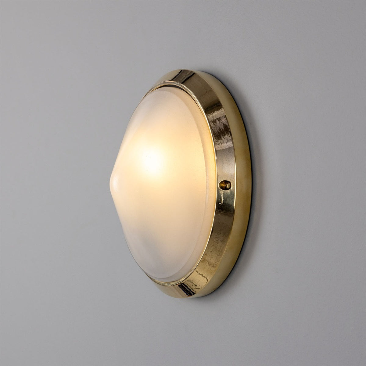 Veria Bulkhead Wall Light IP44