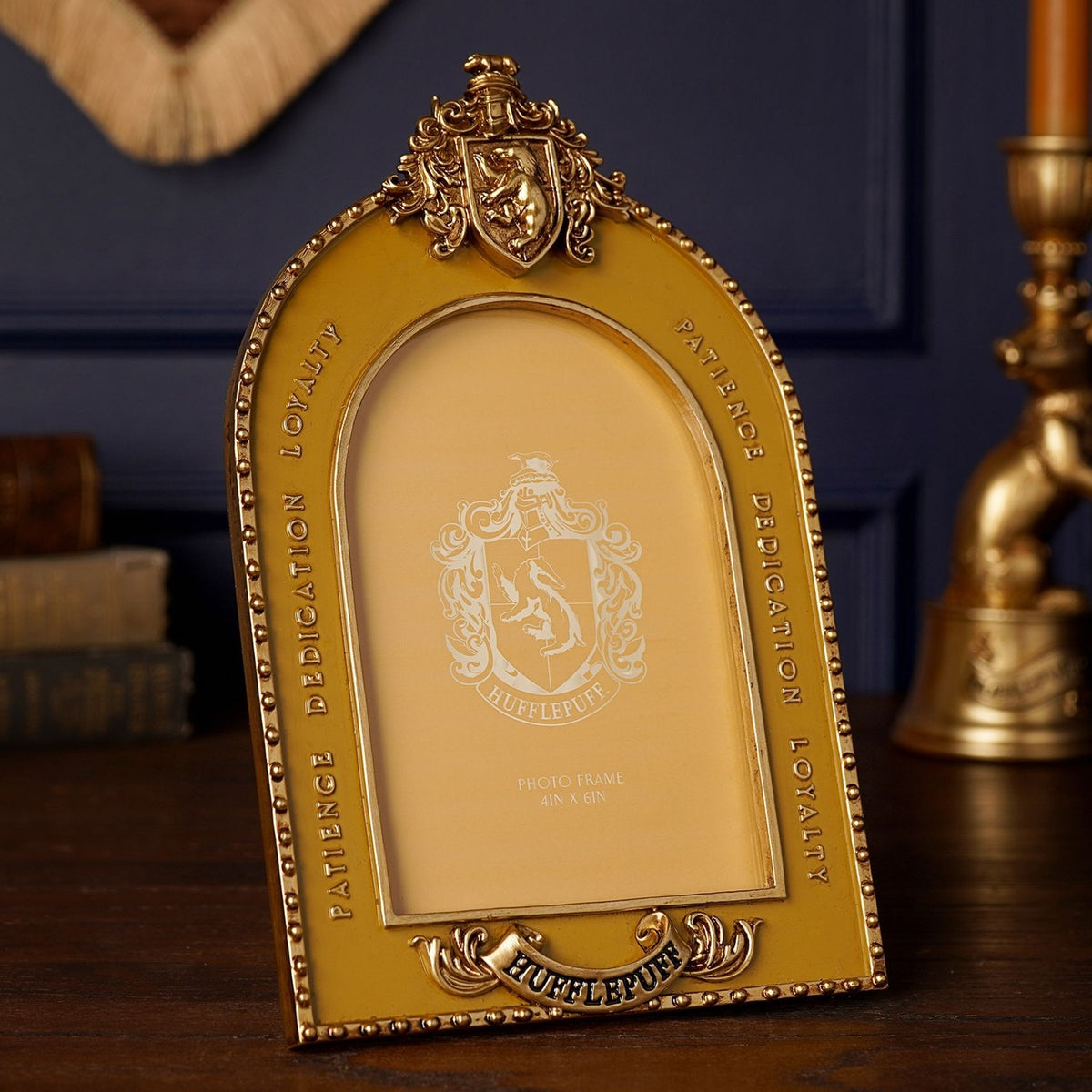 Harry Potter Hufflepuff Resin Photo Frame 6 x 4in - Yellow & Gold