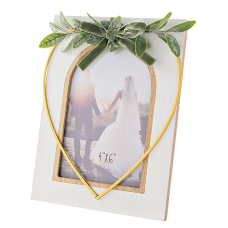 Foliage Photo Frame with Gold Metal Heart 6 x 4in - White