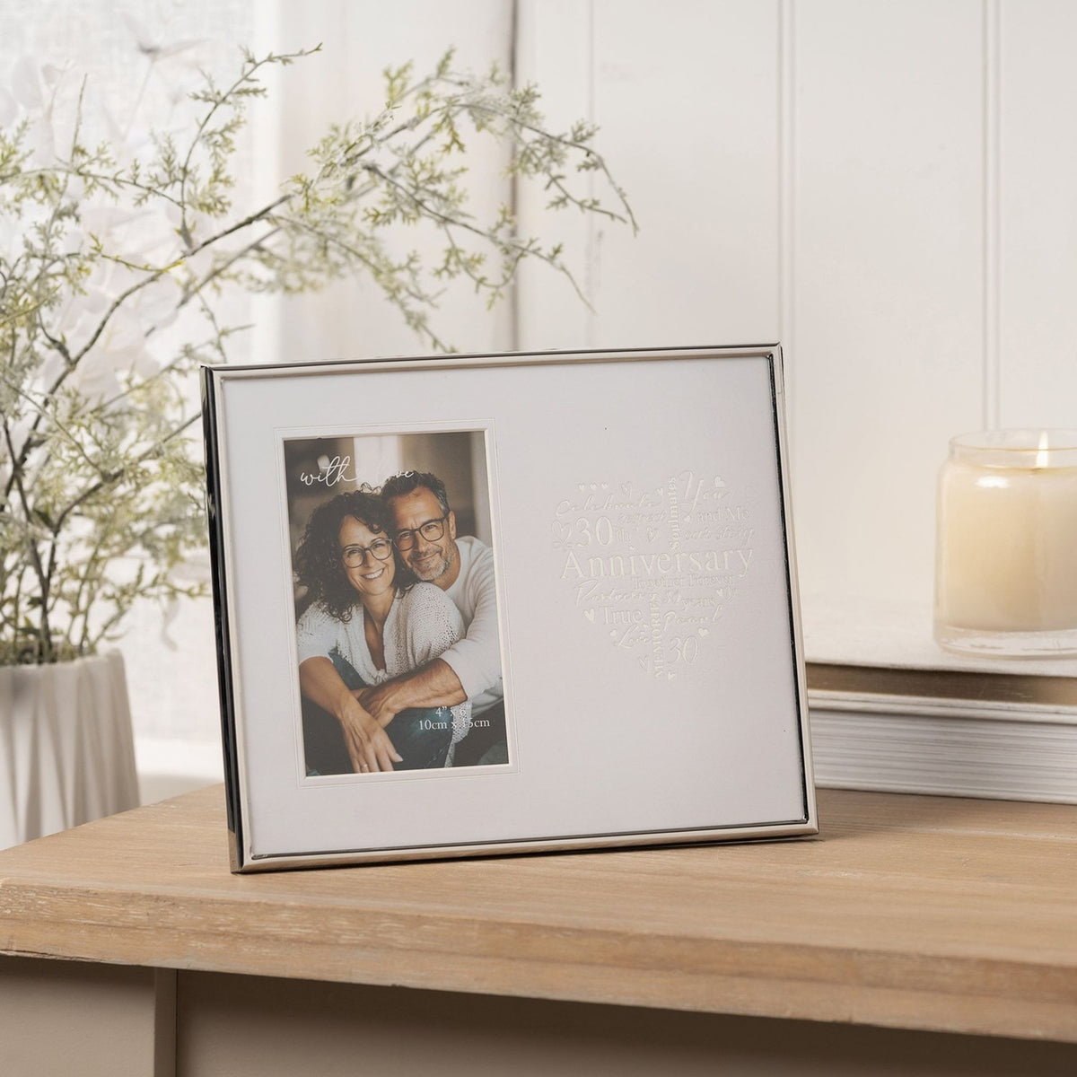 30th Anniversary Heart Metal Photo Frame 6 x 4in - Silver