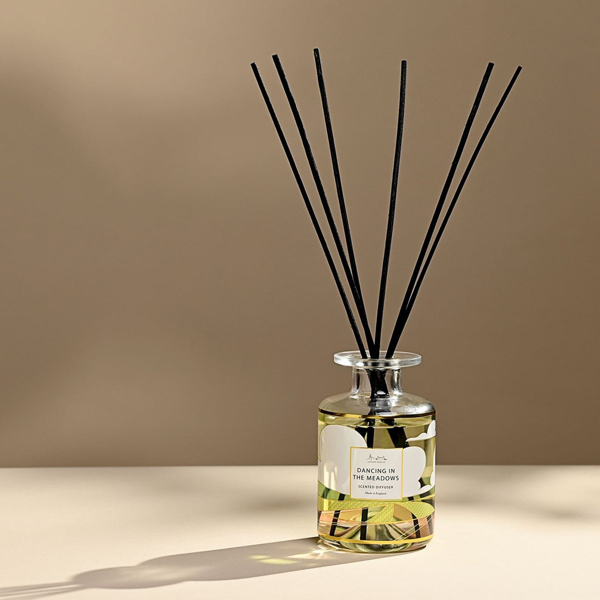 Dancing in The Meadows Reed Diffuser 177ml - Green & Gold