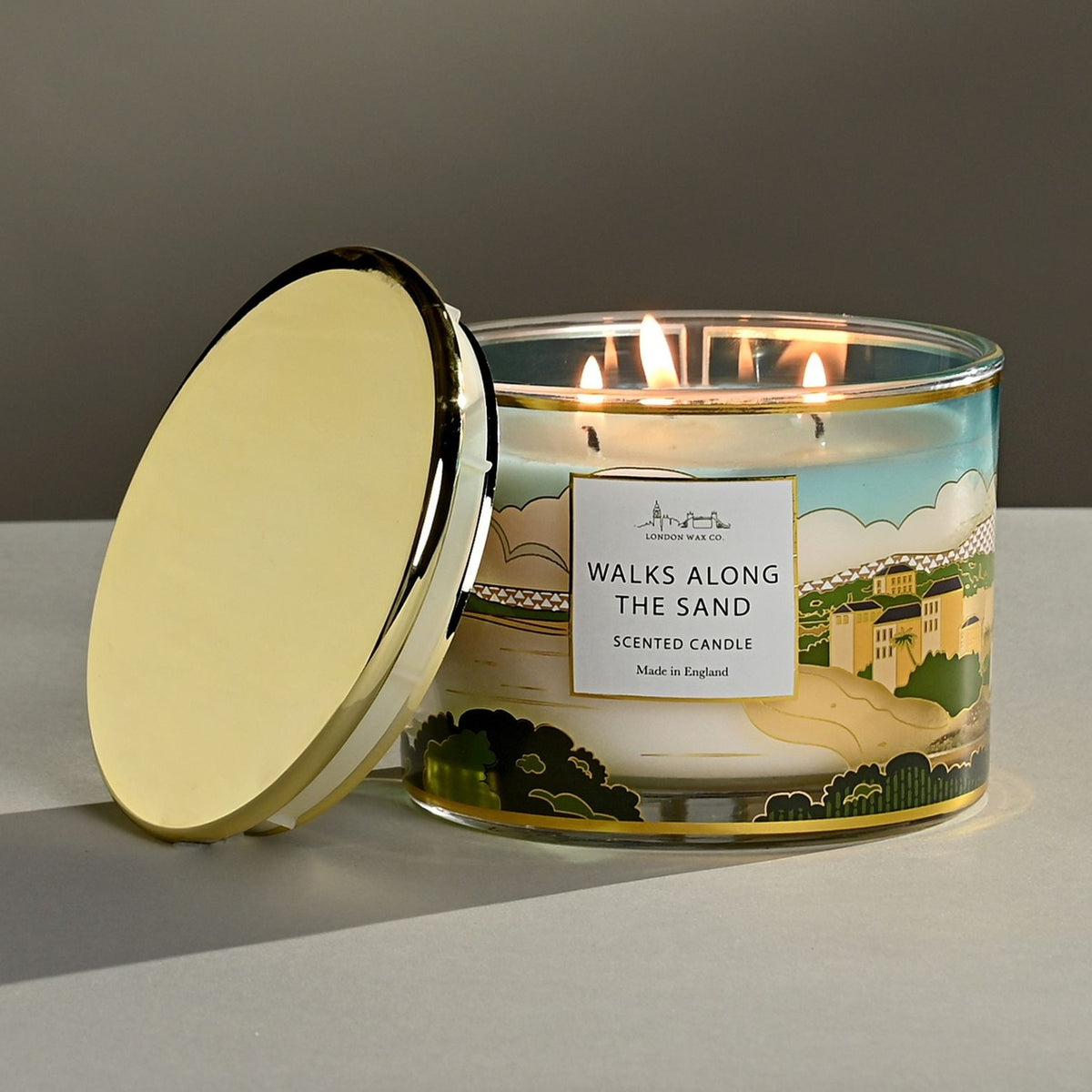 Walks Along the Sand Round 3 Wick Scented Candle 369g - Gold