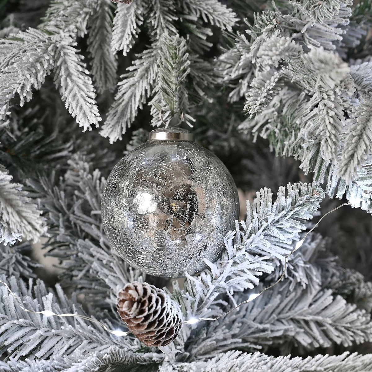 Shiny Round Glass Hanging Christmas Tree Decoration - Silver