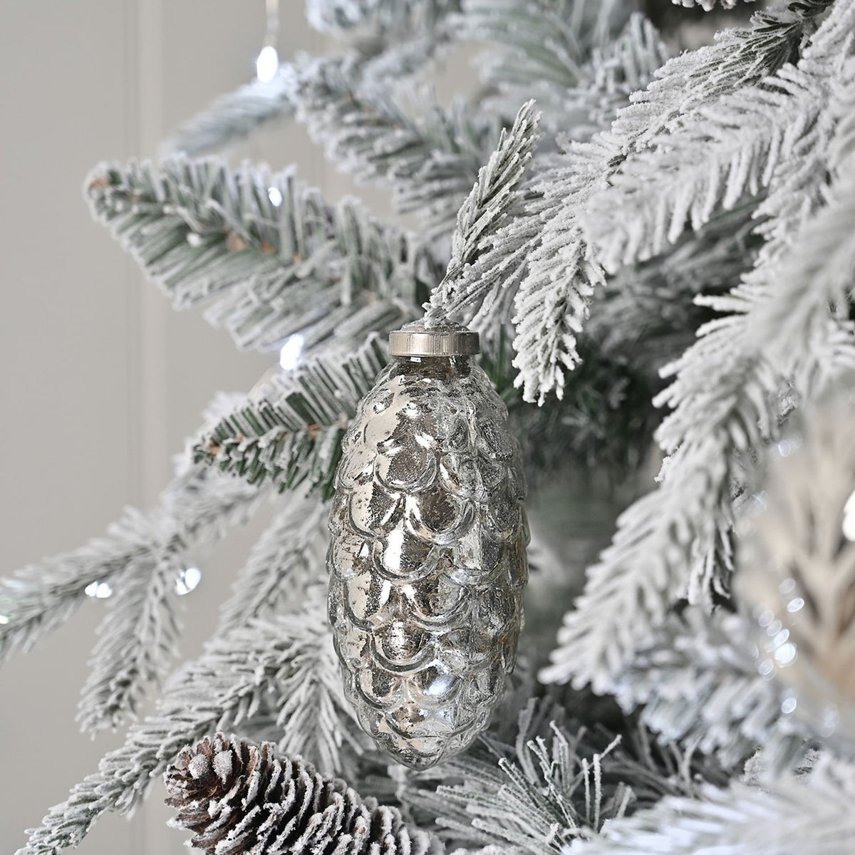 Pine Cone Hanging Glass Christmas Tree Decoration - Silver