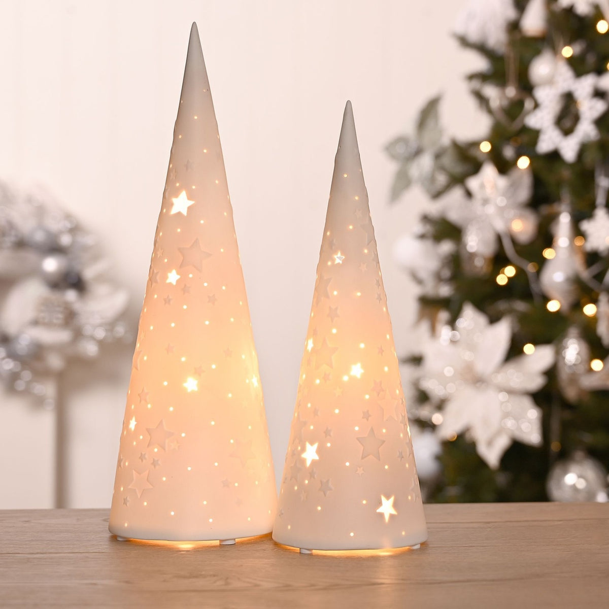 Star Cut-Out Christmas Tree Porcelain Table Lamp - White